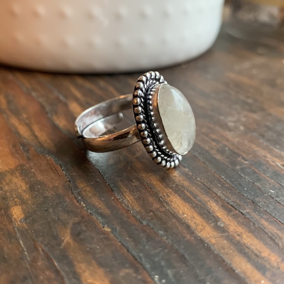 ✨NWT✨Large Moonstone Sterling Silver Ring - Picture 2 of 4